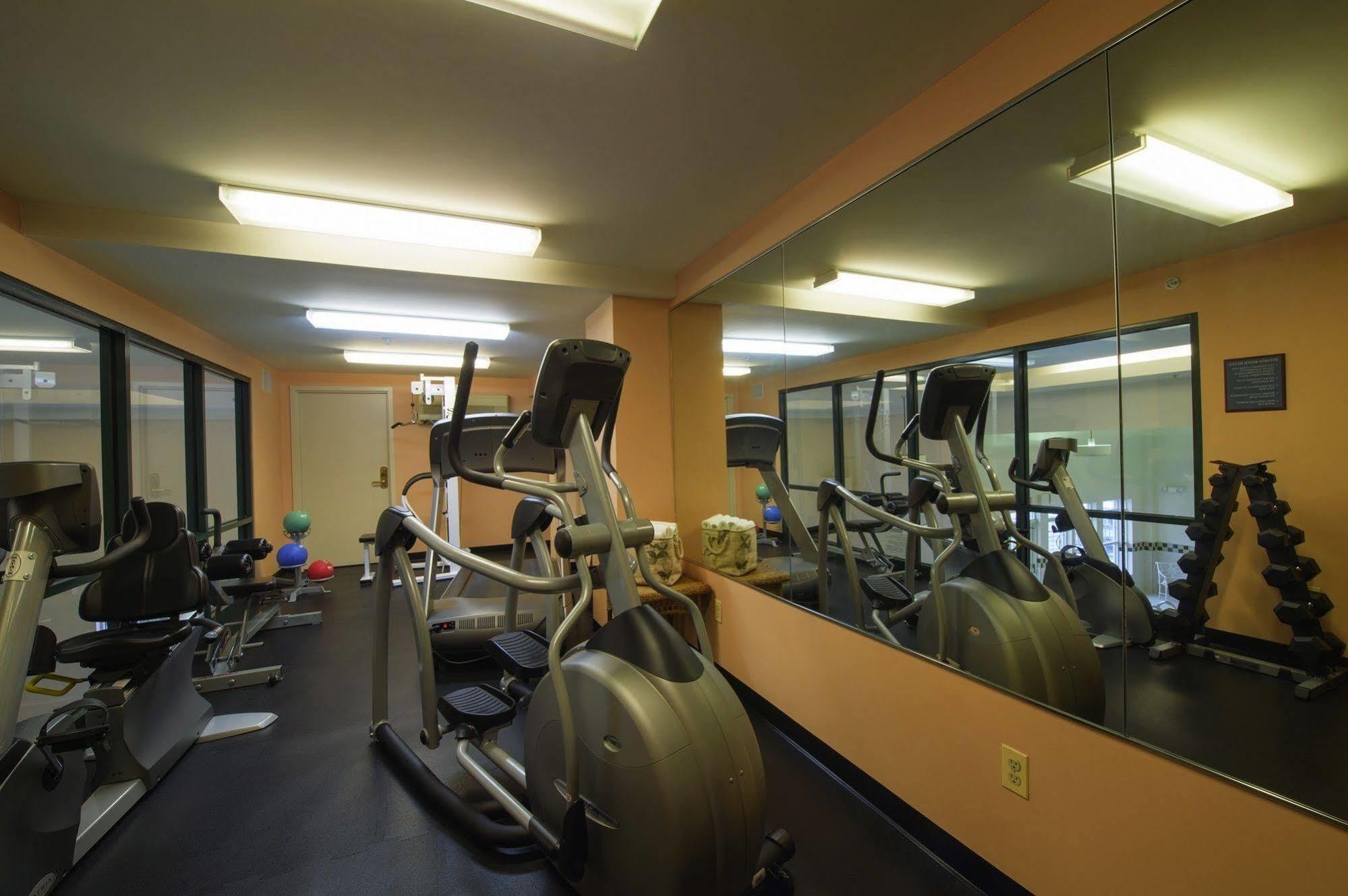D. Hotel Suites & Spa Холиок Экстерьер фото