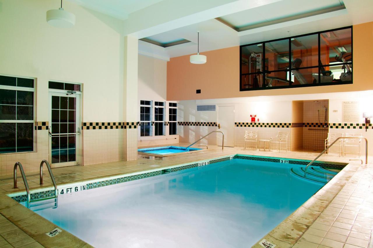 D. Hotel Suites & Spa Холиок Экстерьер фото